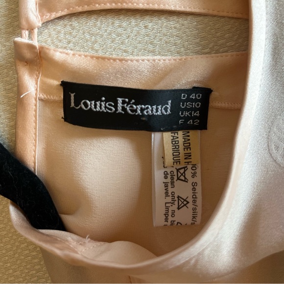 Louis Feraud Silk Long Sleeve Blouse Pale Pink Tone on Tone Pattern Sz 10 - Picture 4 of 6